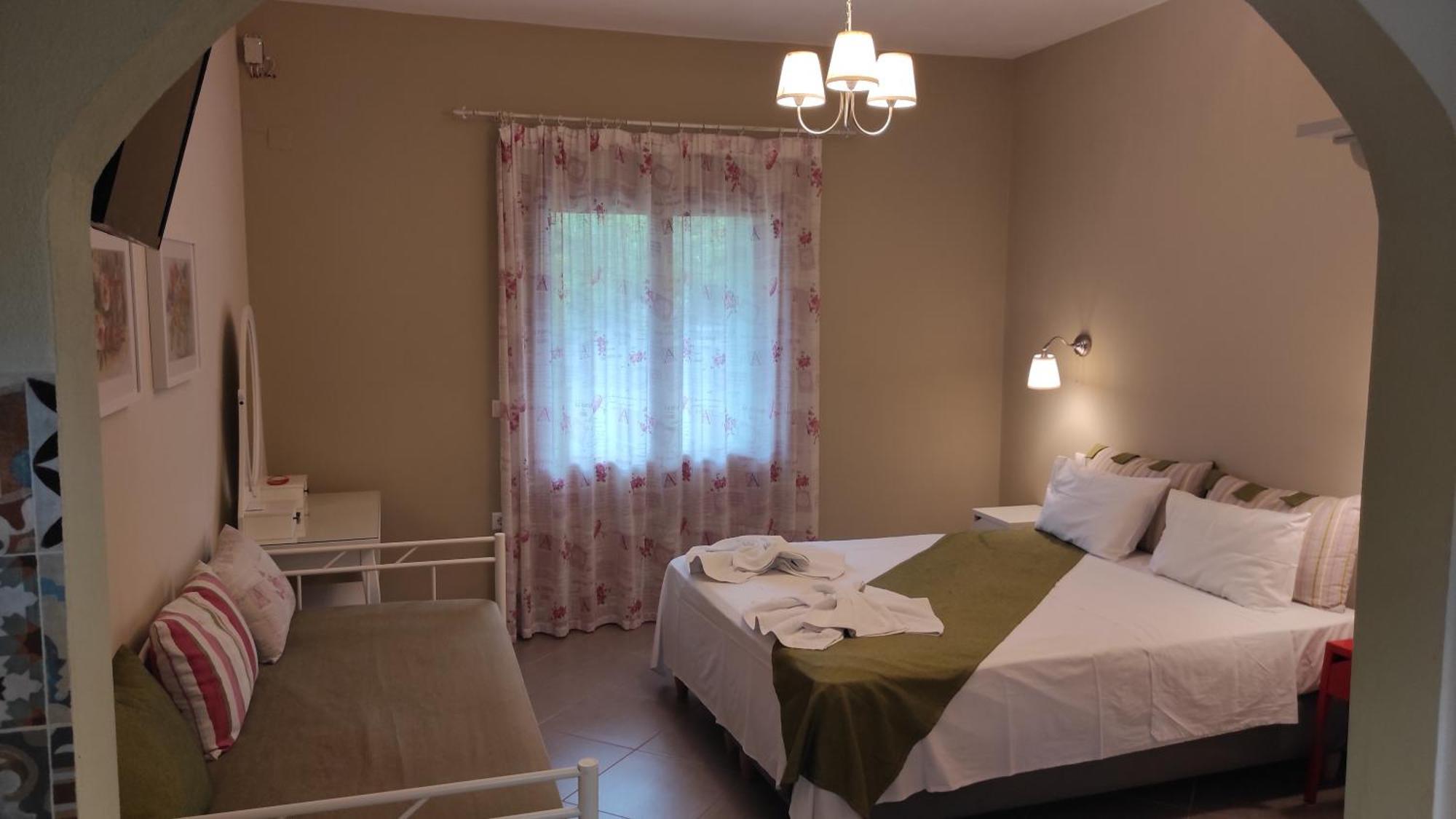 Kallisti Seaside Studios Skopelos Agnontas Luaran gambar