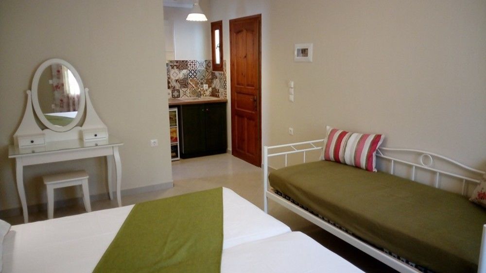 Kallisti Seaside Studios Skopelos Agnontas Luaran gambar
